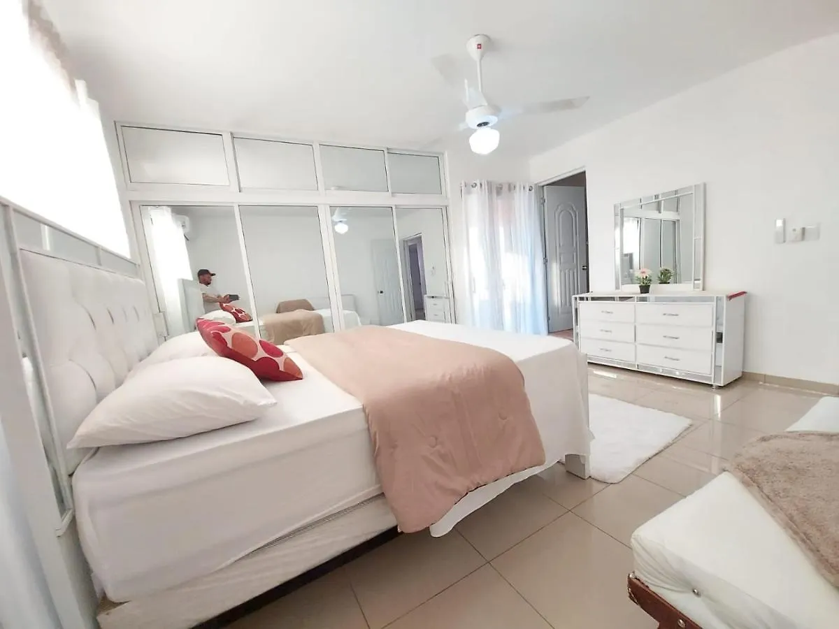 6-1 Santiago City Great Cozy Apt To Stay - Cozy 3 Bedrooms Apartment For 7 Peoples - Close To All Kind The Business Wifi - Air Condition Santiago De Los Caballeros